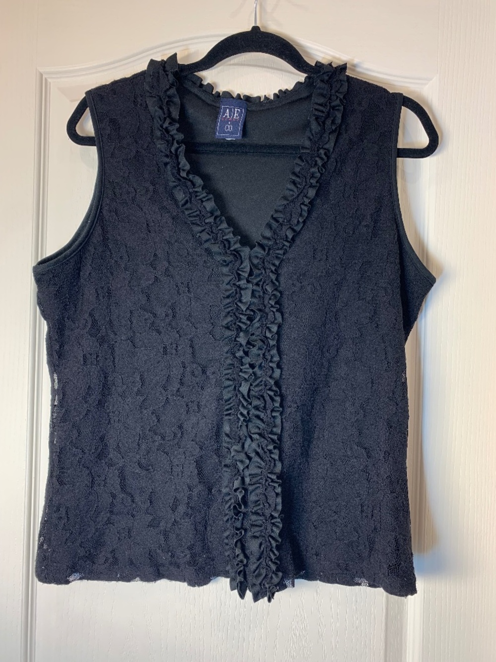 A&E Sport Co Black Lace Ruffle Tank Top 2X Romantic Goth Y2K Made in Canada